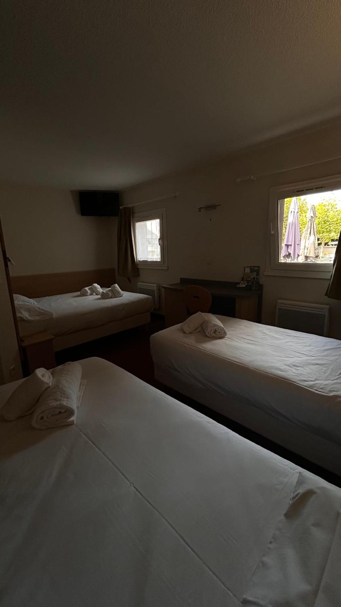 Beaujour & Bonsoir Hotel - Restaurant Villy-le-Pelloux Luaran gambar